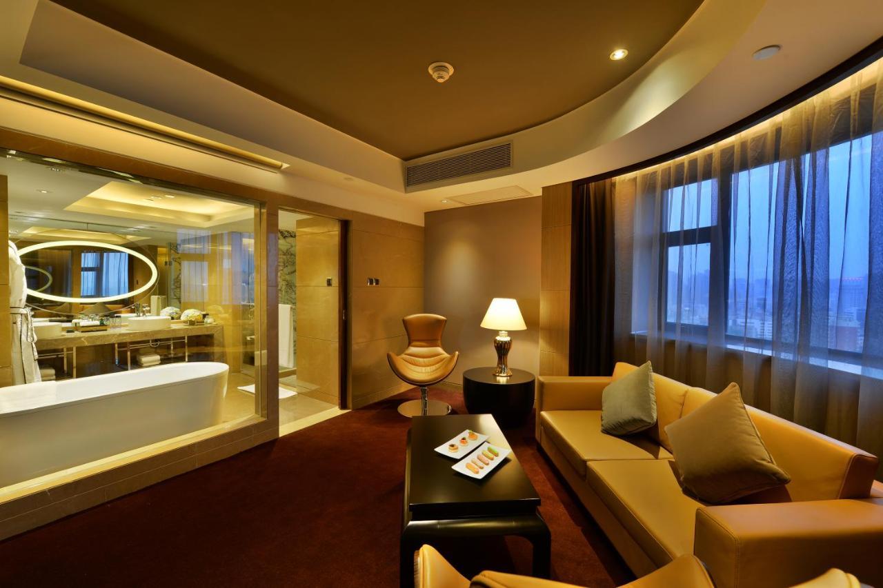 Hotel Sofitel Zhengzhou International Exterior foto